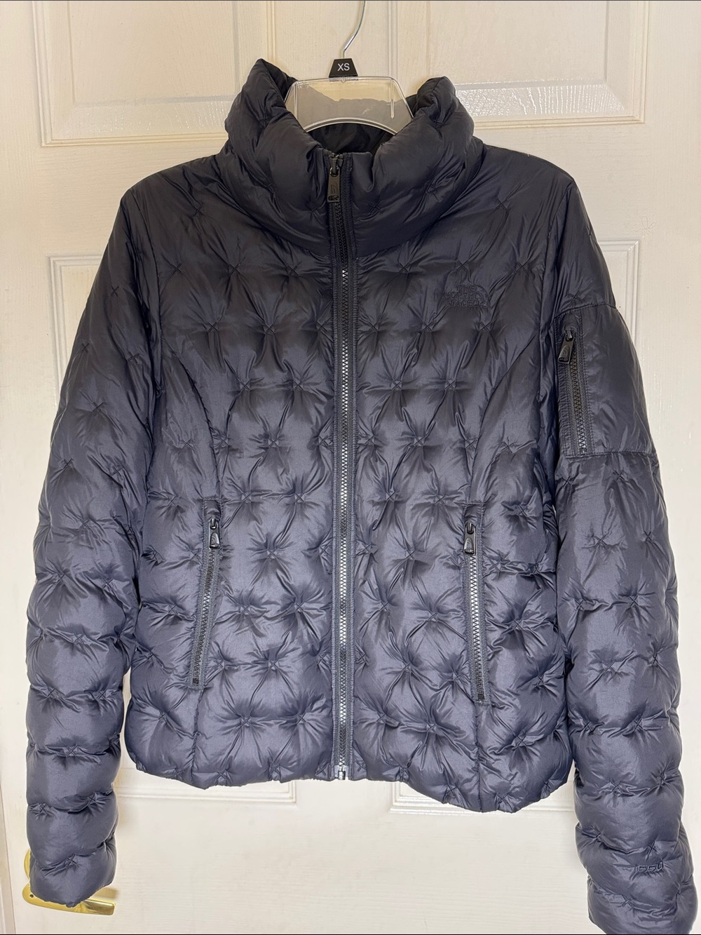The North Face Women's Holladown Crop Quilted Puffer Jacket Black Sz Medium